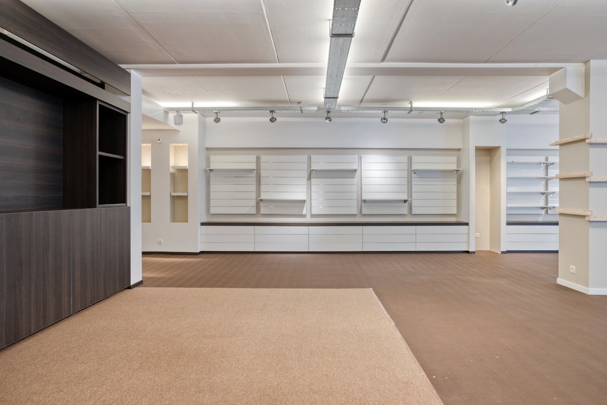 Handelspand van ca. 400m² te koop in Torhout - foto 5