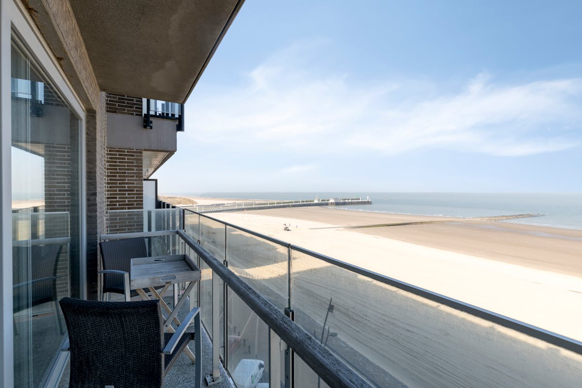 Gemeubeld appartement koop in Blankenberge met zeezicht - foto 5