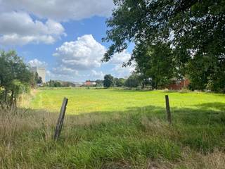 Bouwgrond te koop op 1203 m² in Wielsbeke!Mogelijkheid tot het bouwen van een koppelwoning...
