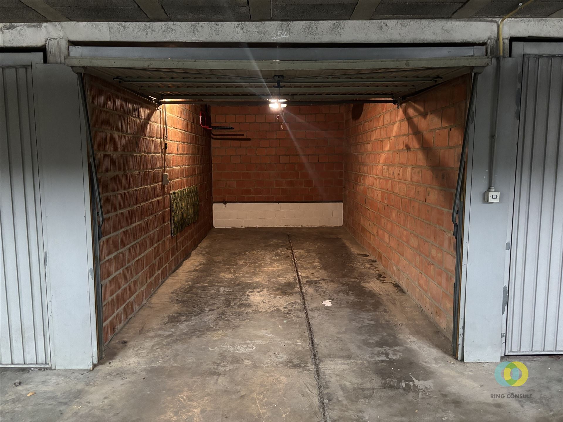 Garage for rent in Evere - photo 2