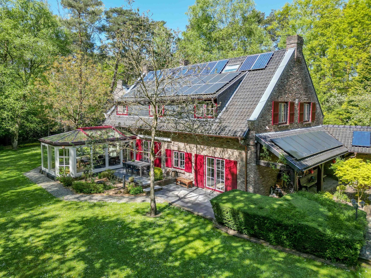 UITZONDERLIJKE VILLA MET GASTENVERBLIJF OP EEN PRESTIGIEUZE LOCATIE TE REKEM ! - foto 4