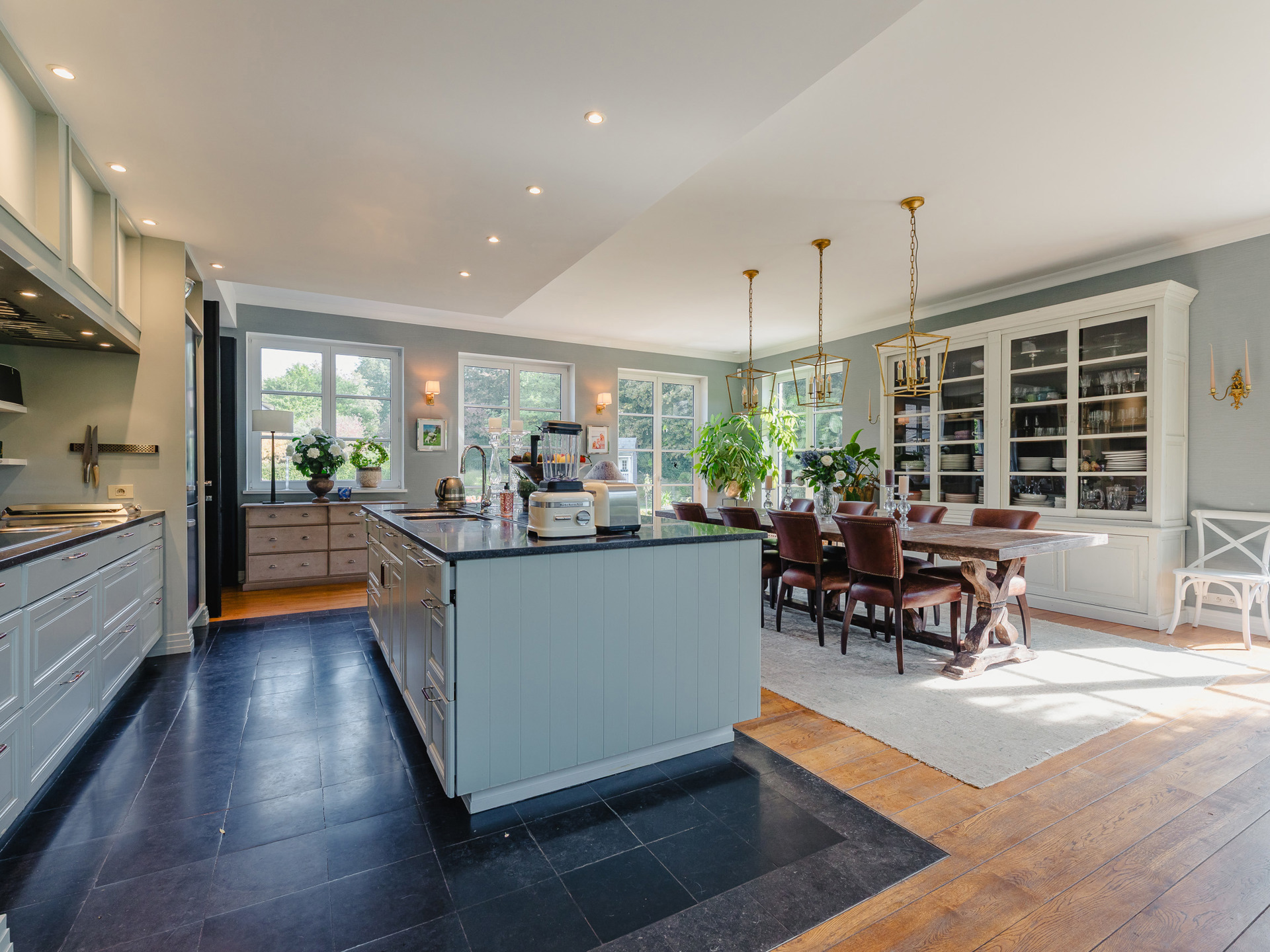 House for sale in Lasne-Chapelle-Saint-Lambert with 6 bedrooms - photo 4