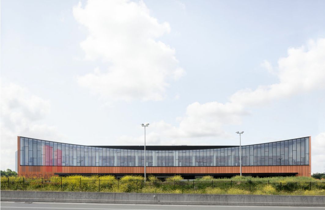 5000 m² gebouw op maat op absolute toplocatie tussen R4 en E40 - foto 4