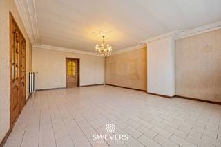 Voor meer info en foto’s, surf naar www.swevers.be – deze halfopen bebouwing in de Cartuyvelstraat 31 te Heers biedt een stevige basis voor wie...