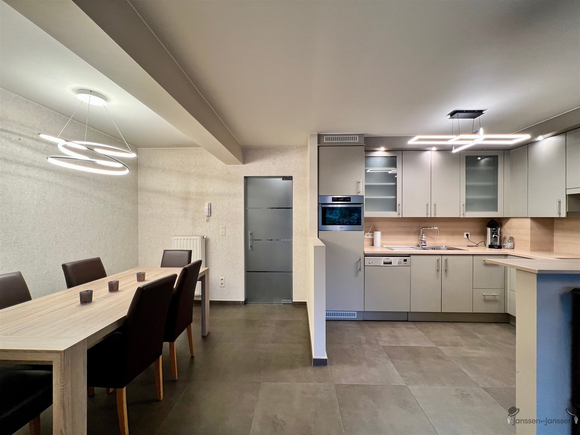 Gelijkvloers appartement met tuin + parking - foto 5