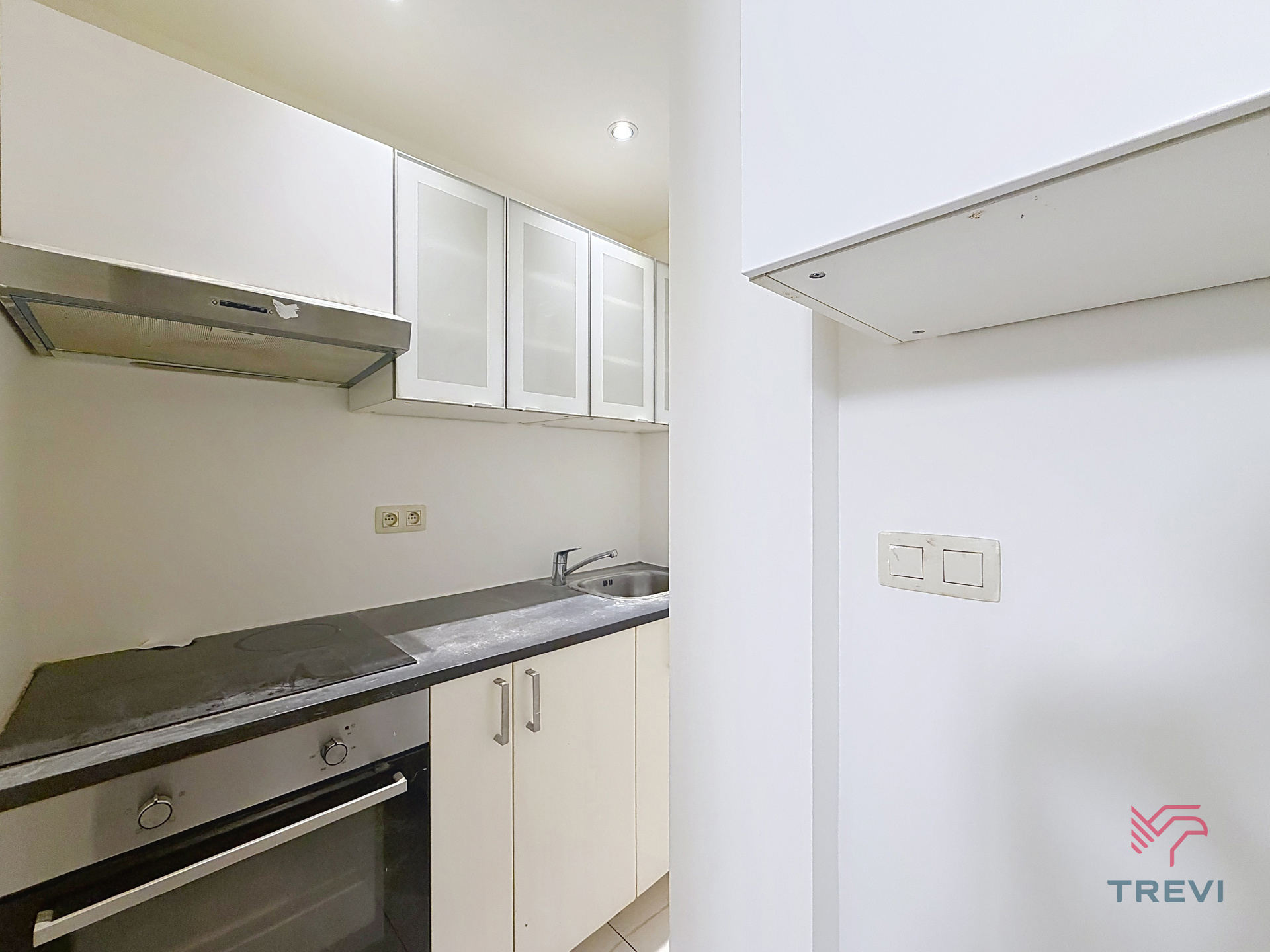 Gerenoveerd appartement met 1 slaapkamer - foto 4
