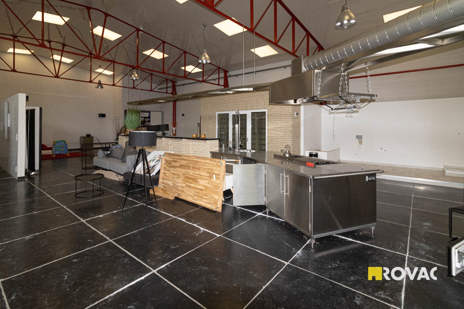 Ruime alleenstaande loftwoning met garage/opslagplaats - foto 4