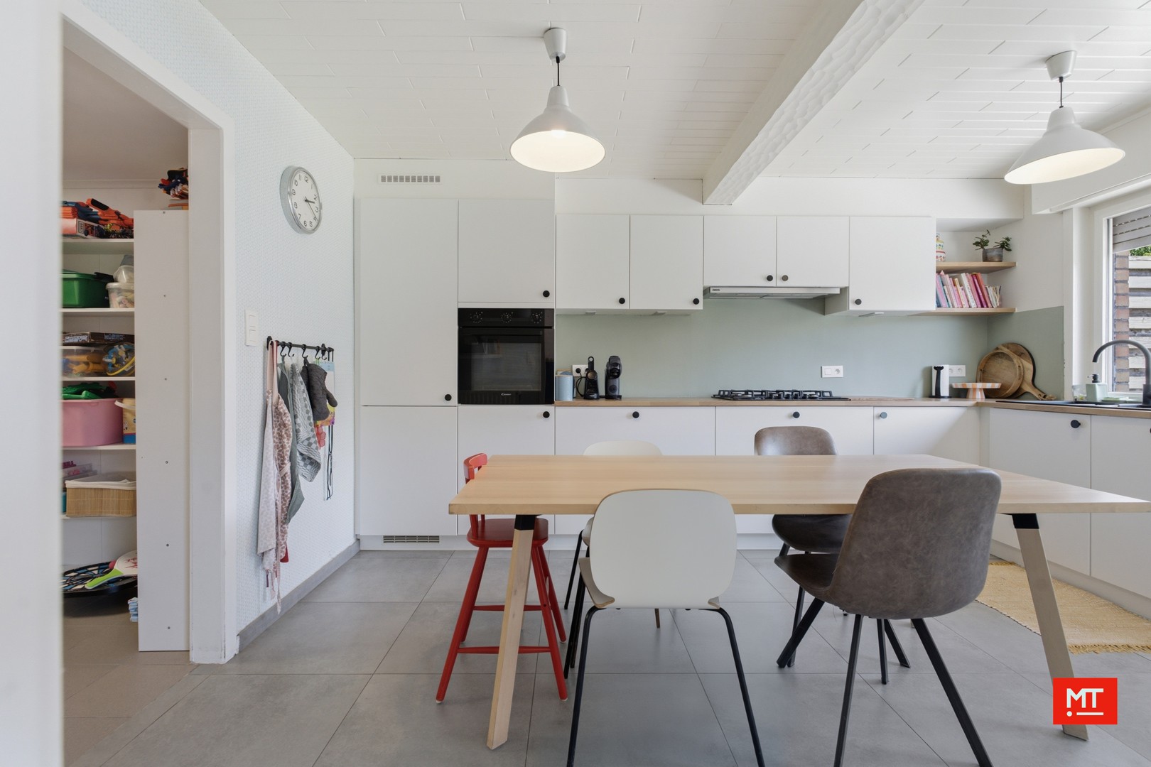 Instapklare woning met 3 slaapkamers, tuin en garage in een rustige wijk te Langemark - foto 5