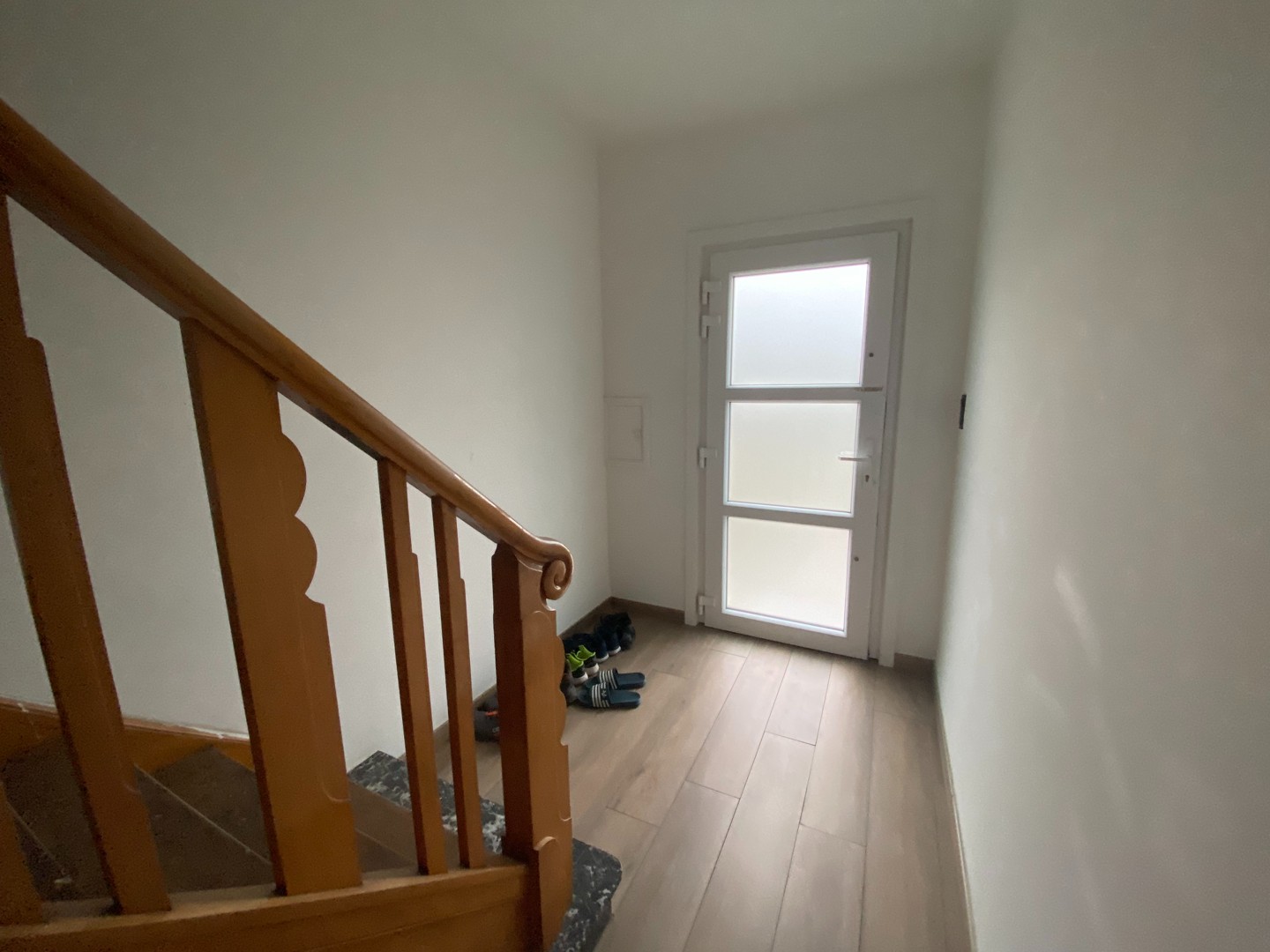 Ruime gezinswoning met grote tuin en 5 slaapkamers in hartje Wielsbeke - photo 2