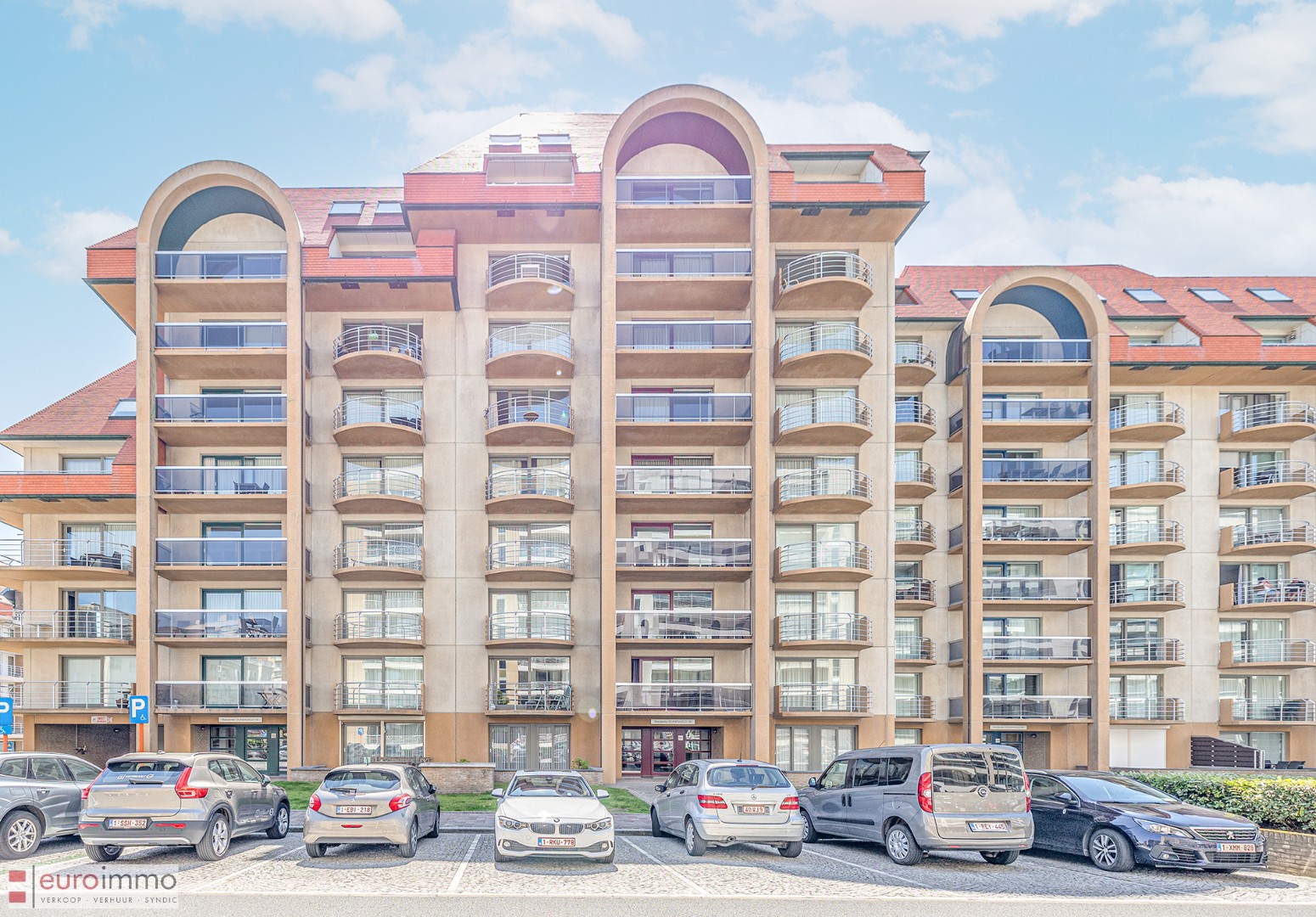 Garage for sale in Nieuwpoort - photo 1