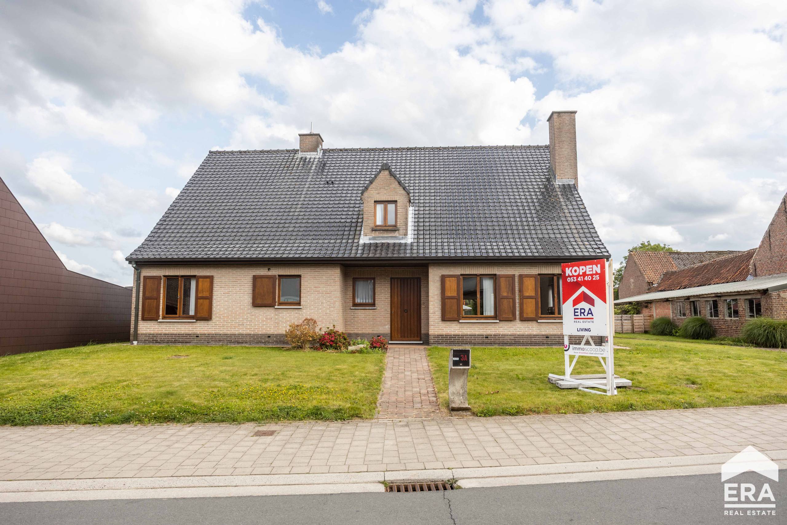Instapklare villa met 5 slaapk, 2 badk, tuin en garage - foto 2