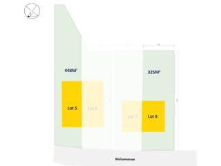 Op de voormalige brouwerijsite Appelmans realiseren we deze moderne halfopen woningen waar hedendaags comfort en een warme thuis centraal staan. Je woont hier in het hart van de gezellige dorpskern van Sint-Martens-Bodegem, met winkels, scholen en openbaar vervoer vlakbij. Tegelijk geniet je van een vlotte verbinding naar Brussel via de E40 en de Brusselse Ring. In Dilbeek ervaar je elke dag de rust van een groene omgeving, met natuur en charme om de hoek.

De woningen zijn doordacht ingedeeld en heel lichtrijk. De open leefruimte met keuken vormt het hart van het huis, aangevuld met een praktische berging, drie comfortabele slaapkamers. De badkamer is volledig uitgerust met bad, inloopdouche en dubbele wastafel, en ook boven is er een extra toilet voorzien. Buiten nodigt de zuidgerichte tuin uit om te ontspannen en te genieten van elk seizoen. Dankzij de combinatie van een warmtepomp, vloerverwarming en zonnepanelen woon je bovendien bijzonder energiezuinig (E10).

Neem gerust contact met ons op voor meer informatie en ontdek alle mogelijkheden. Een kijkje nemen? Je vindt de locatie ter hoogte van Wolsemstraat 117.