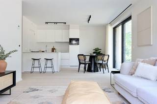 OPENDEURWEEKEND 26 & 27 oktoberGroenzicht zet zijn laatste rechte lijn in tot oplevering. Terwijl de laatste puntjes in de appartementen worden...