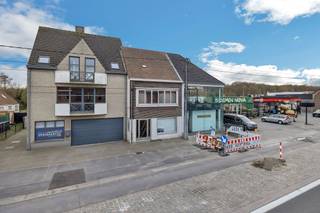 Commercial à vendre à Deinze