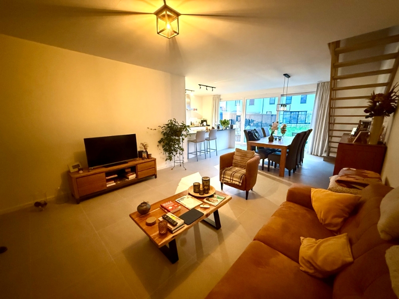 Recente, instapklare woning met 3 ruime slaapkamers en garage - foto 4