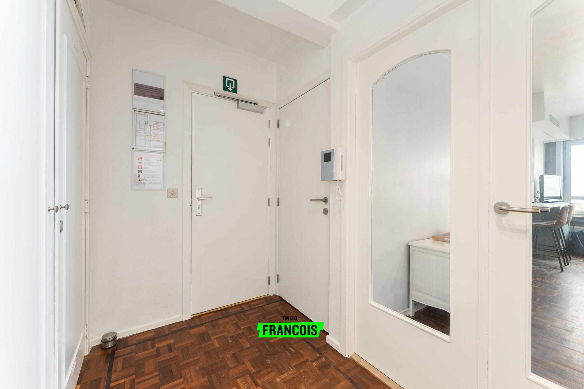 Ruim appartement met zeezicht op de Zeedijk in Blankenberge - foto 4