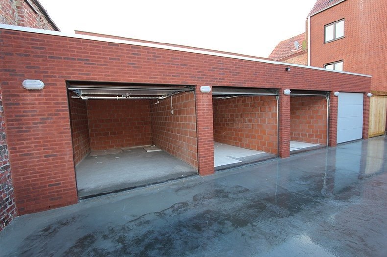 Garage for rent in Roeselare - photo 1