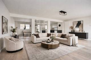 Ontdek dit unieke en uitzonderlijk ruime appartement in het hart van Keerbergen, waar comfort, stijl en topligging perfect samenkomen. Met maar...