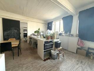 Als u het pand wenst te bezoeken, maak dan online een afspraak, door op de knop “Een bezoek plannen” te klikken onder de foto.Beschikbaar 24/24 - 7...