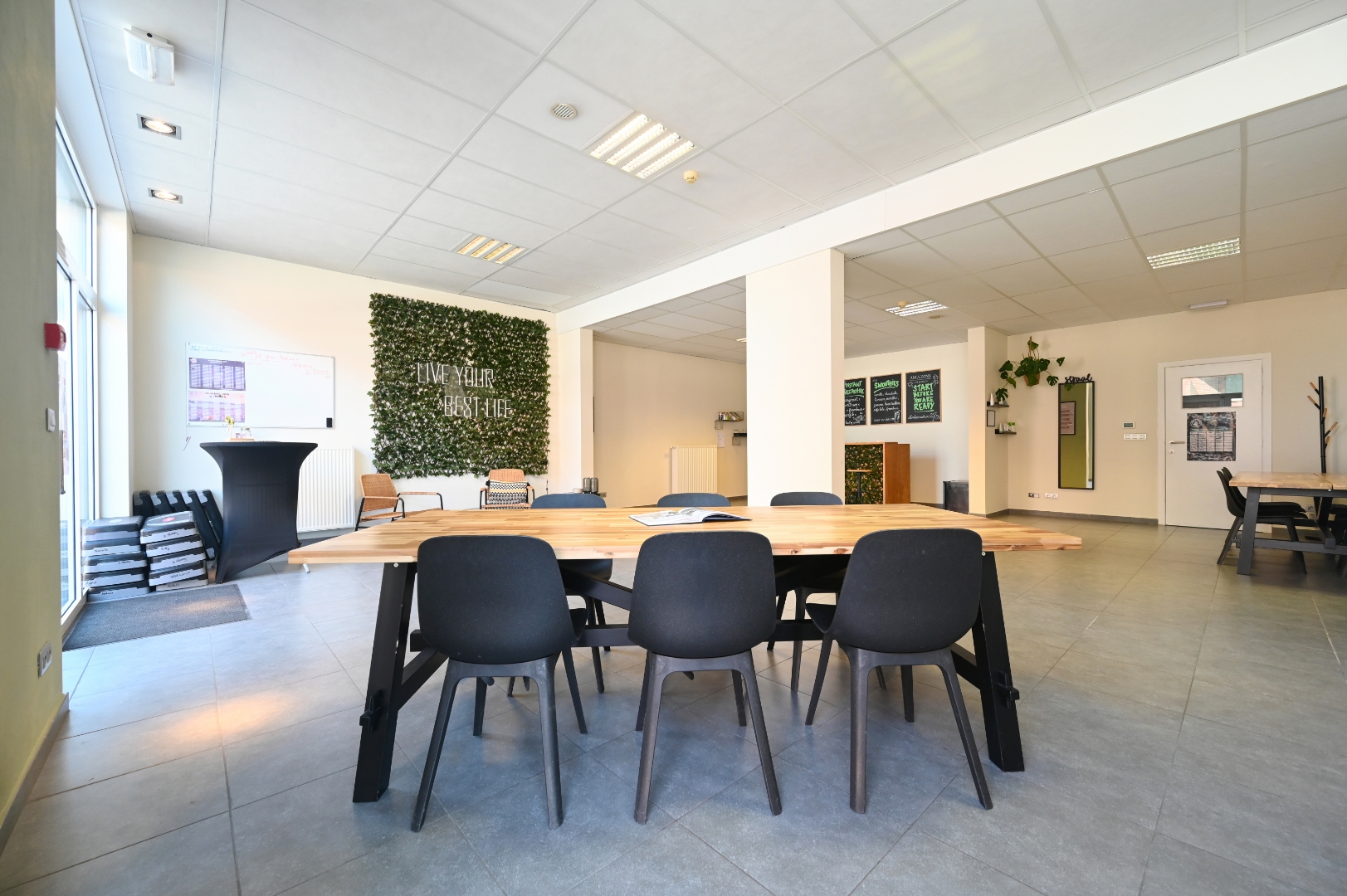 Handels-/kantoorruimte in het hart van Merelbeke - photo 2