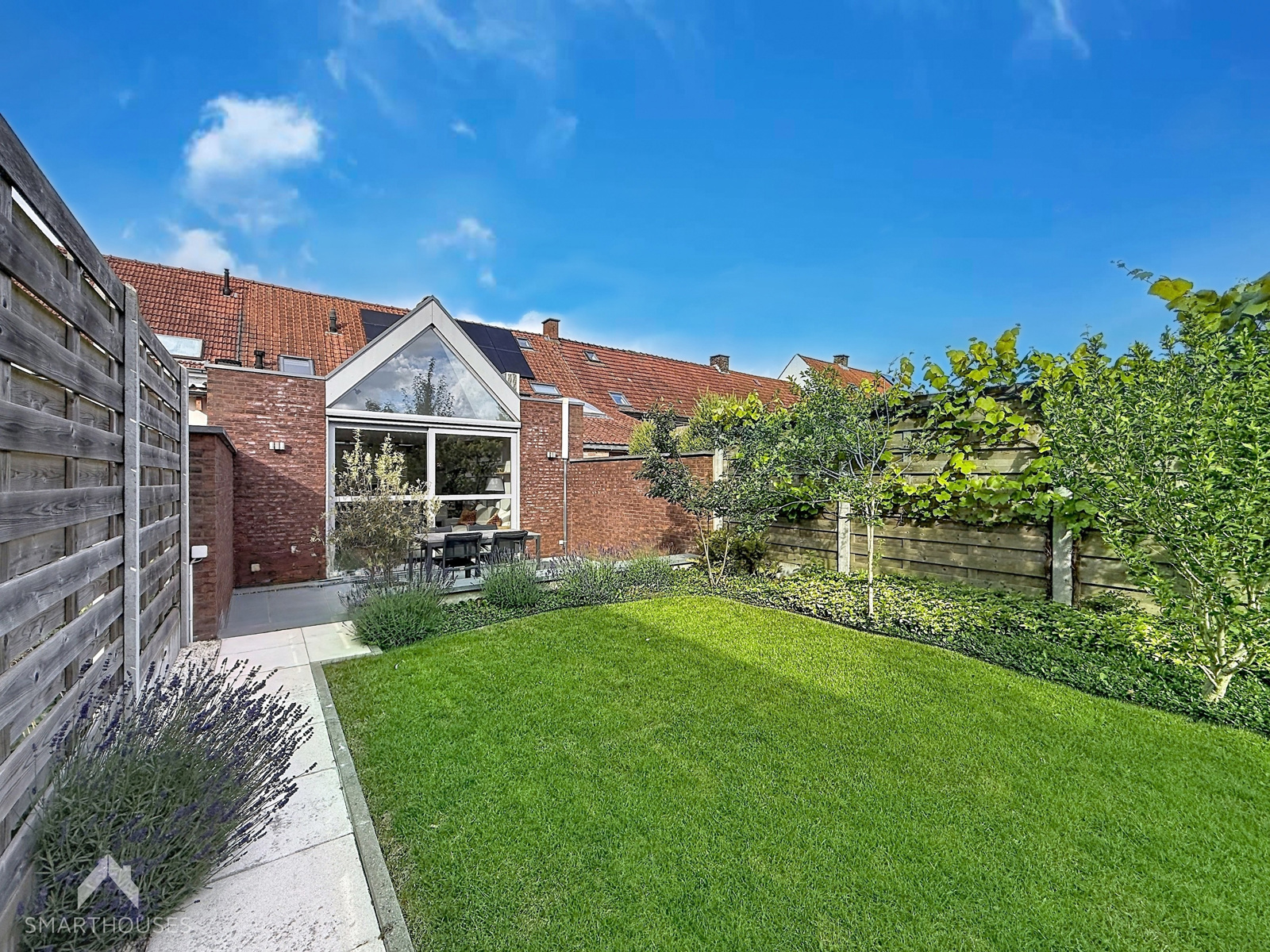 Energiezuinige woning met 3 slpkrs en aangelegde tuin - foto 4