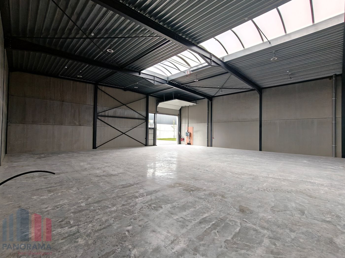 500 m² KMO-UNIT TE HUUR IN OOSTKAMP - foto 4