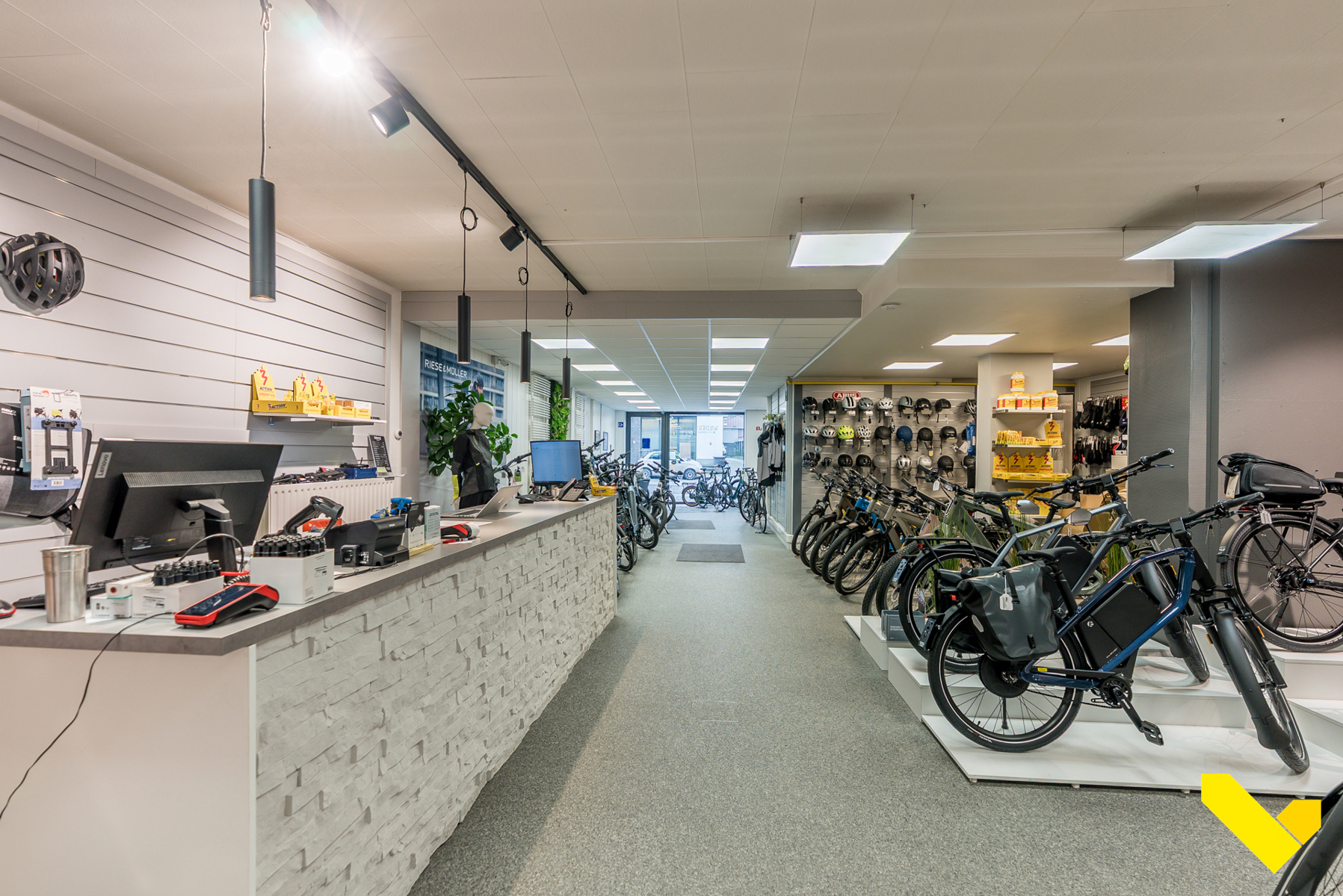 Prachtige winkelruimte met een oppervlakte van 450 m² - foto 3