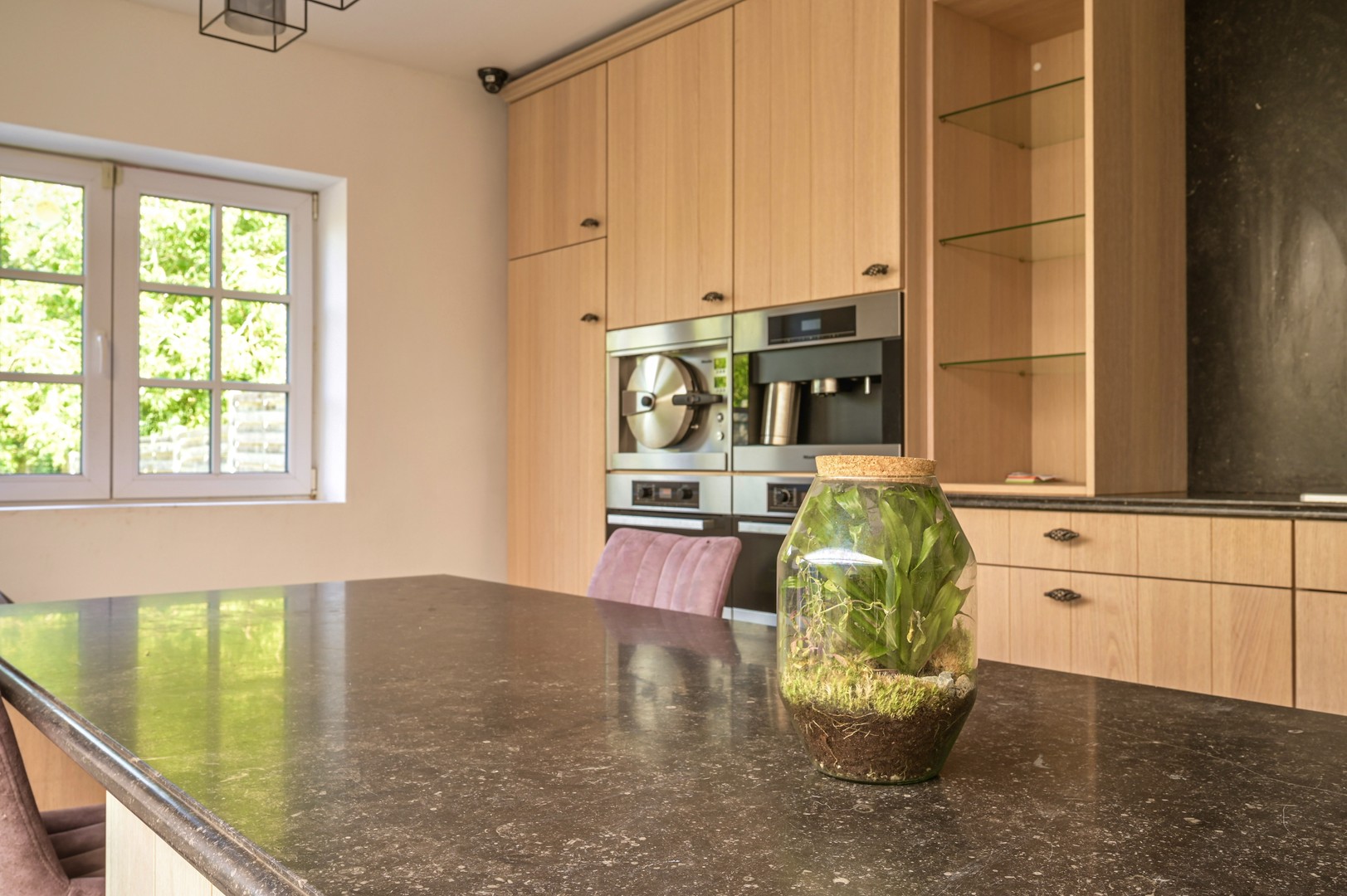 Woning met 3 slaapkamers en polyvalente voorruimte. - foto 4