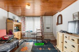 Op zoek naar een unieke woning te koop in Blankenberge met een uiterst centrale ligging nabij het centrum? Deze charmante sous-sol in de Luikstraat...