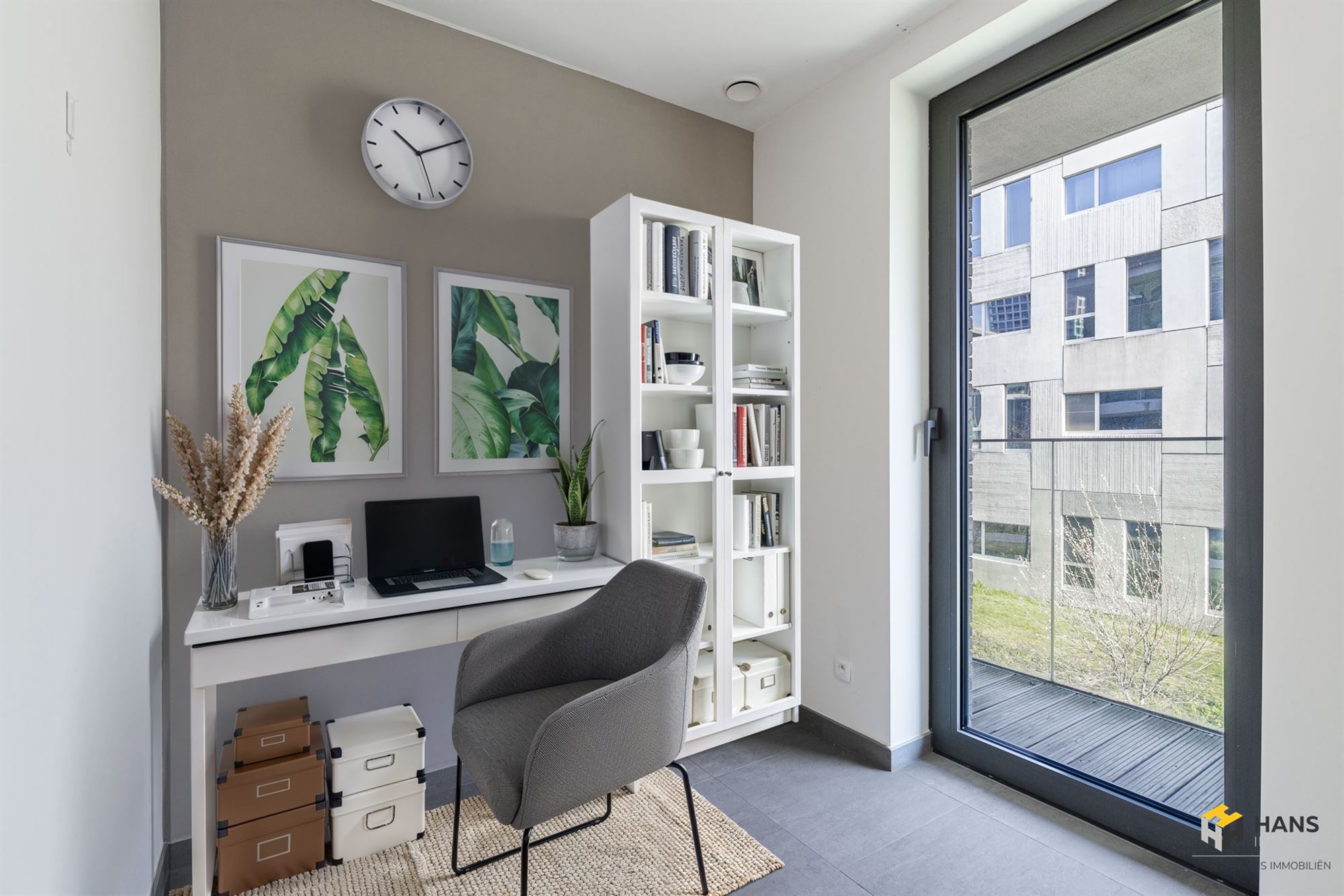 Instapklaar appartement ( 68 m²) met 2 slaapkamers, autostaanplaats en 2 terrassen in Antwerpen (2000). - foto 5