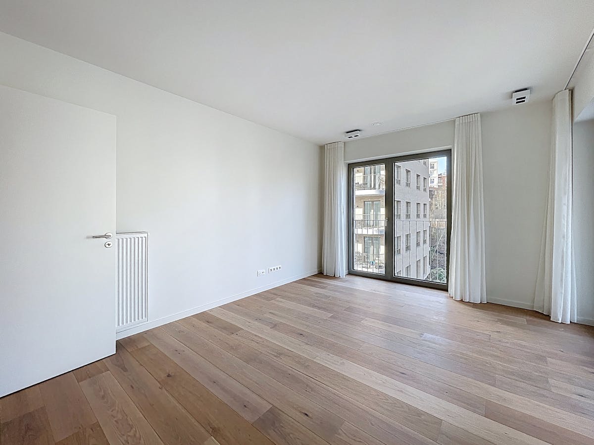 Tour &amp; Taxis - Appartement 2 slaapkamers en 2 badkamers te huur - foto 2