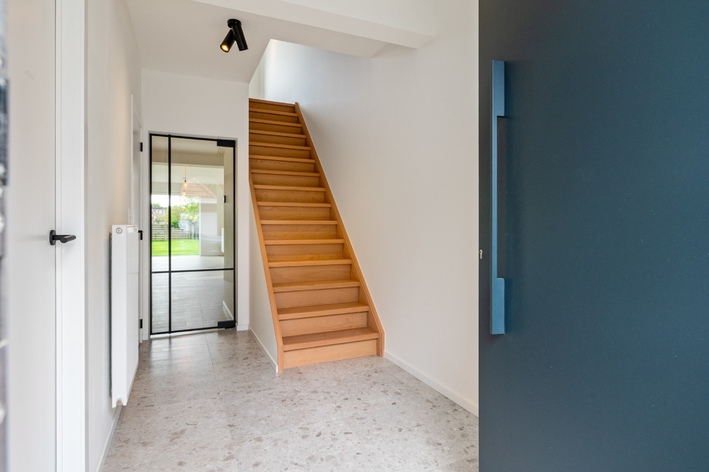 House for sale in Hoevenen with 3 bedrooms - photo 2