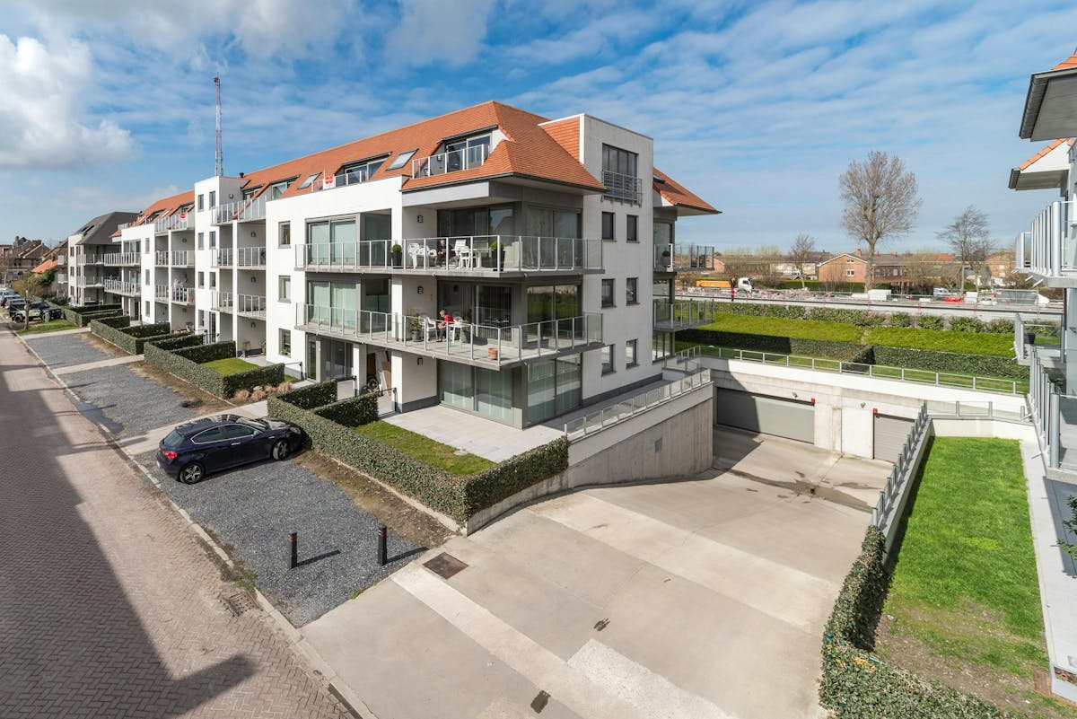 Staanplaats te huur in Veurne - foto 2