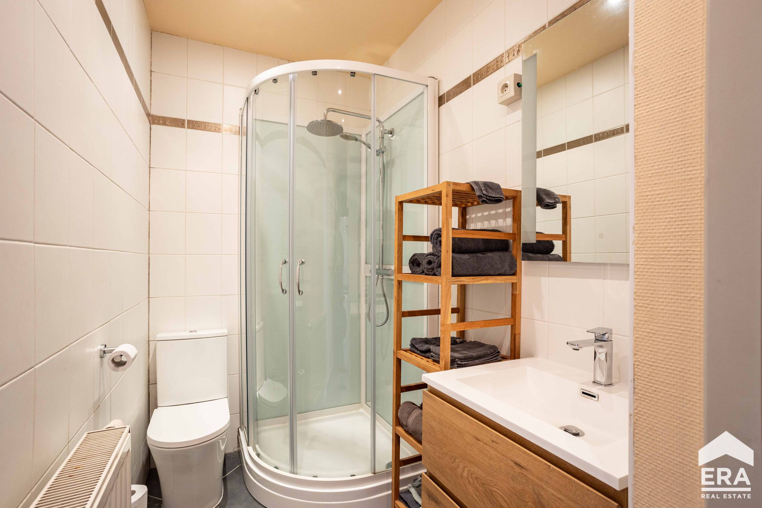 Instapklare woning in doodlopende straat te centrum Aalst - foto 5