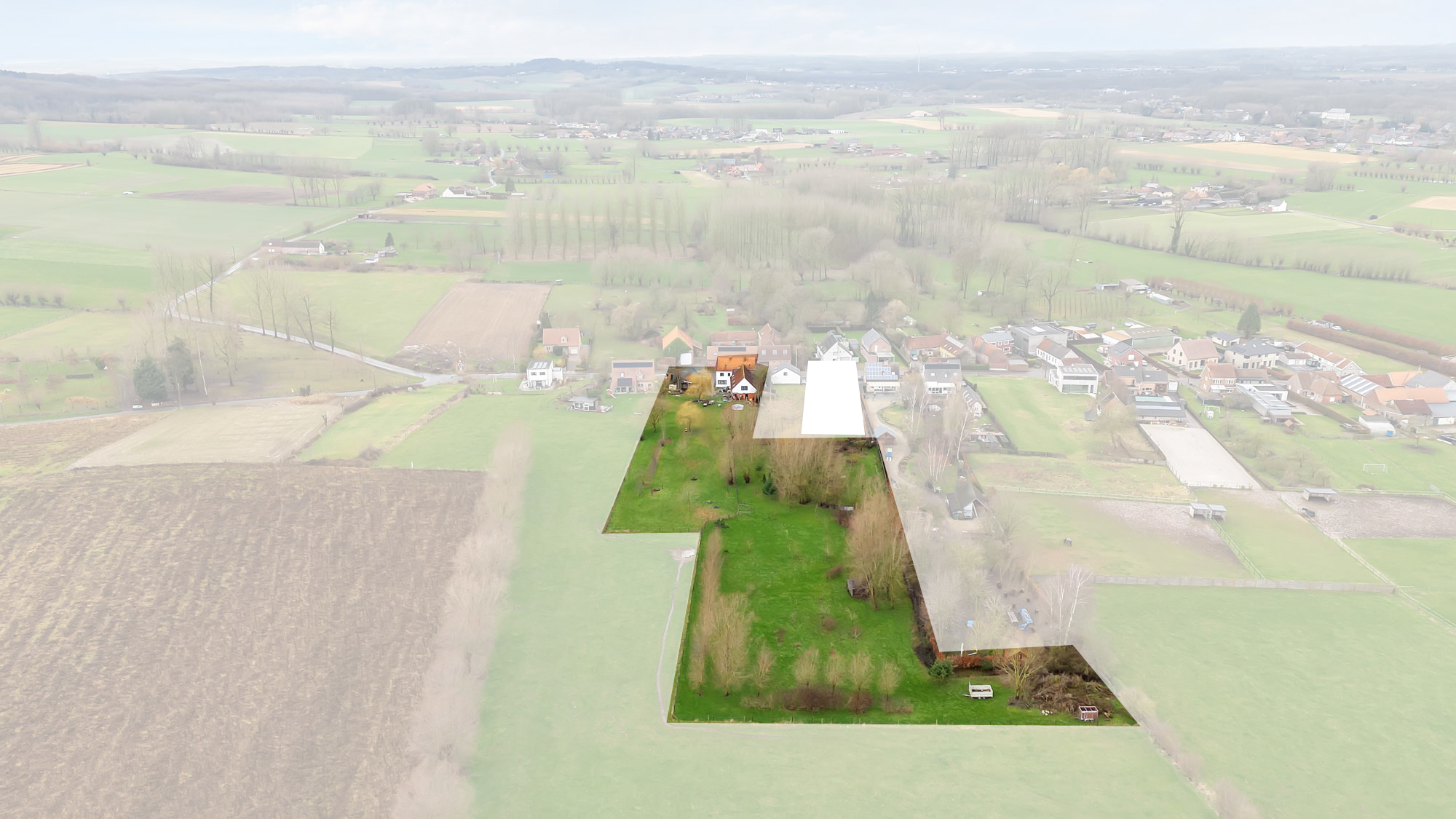 Landelijke woning met ruime weide op 1 ha - foto 4