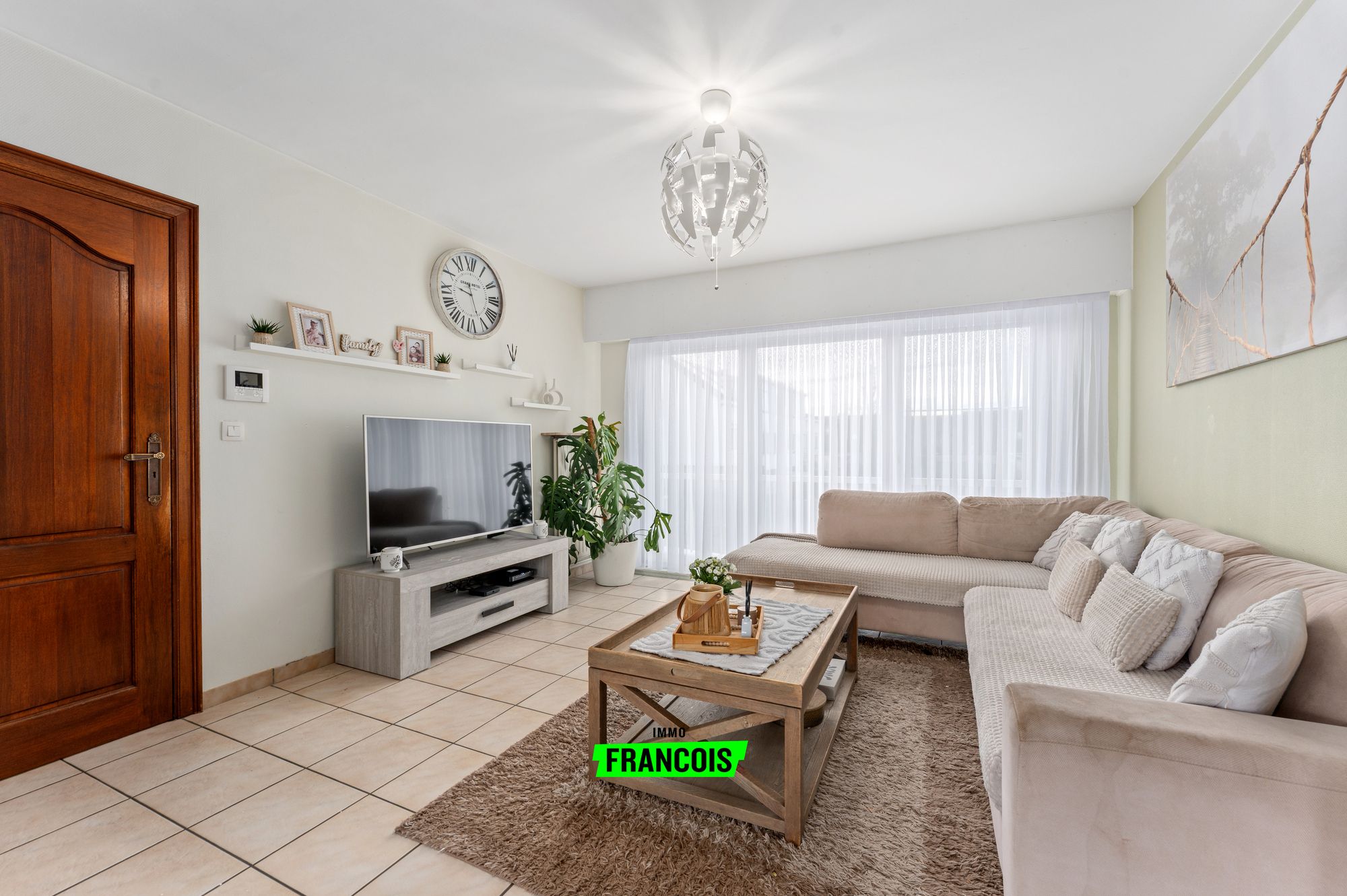 Rijwoning met 4 slaapkamers, zonovergoten tuin en ruime parkeermogelijkheid in Blankenberge - foto 3