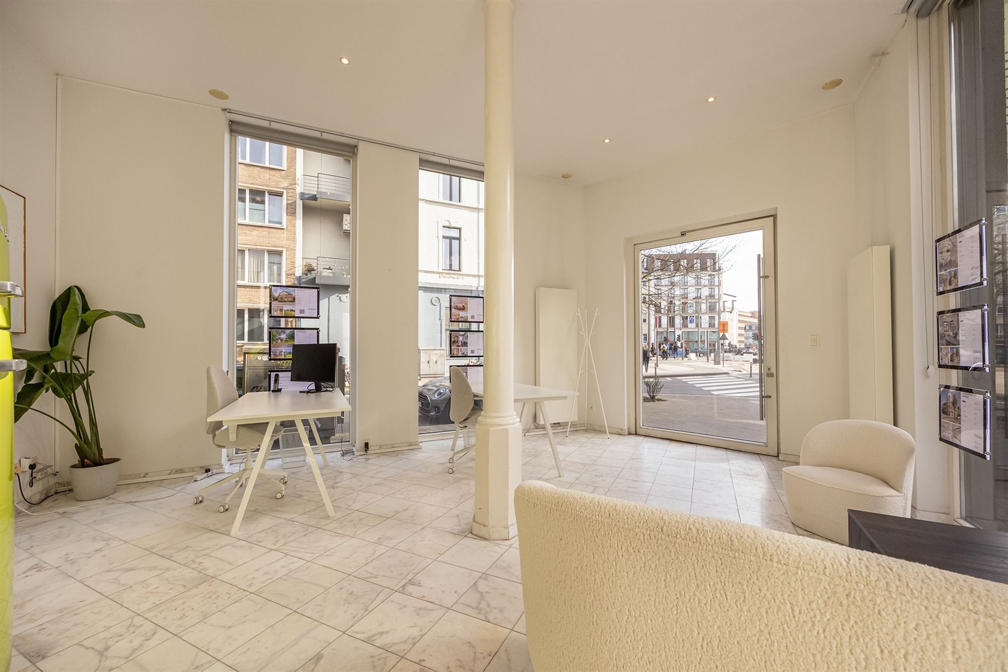 Commercial for rent in Antwerp - photo 4