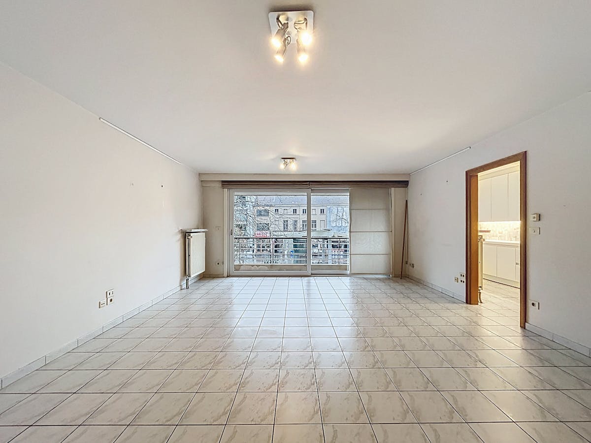 3-slaapkamer appartement te huur in Kortrijk - foto 3