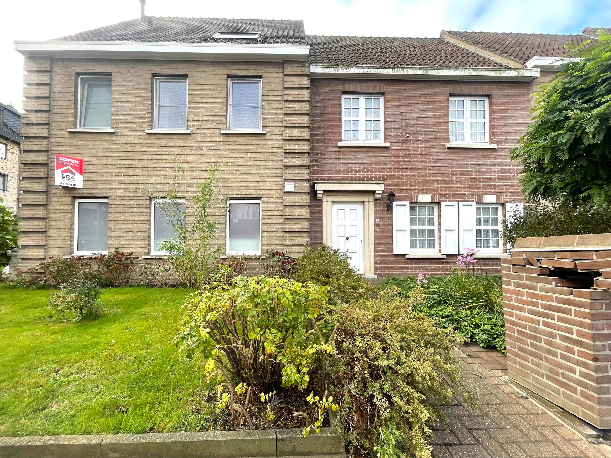 House for sale in Menen with 5 bedrooms - photo 1