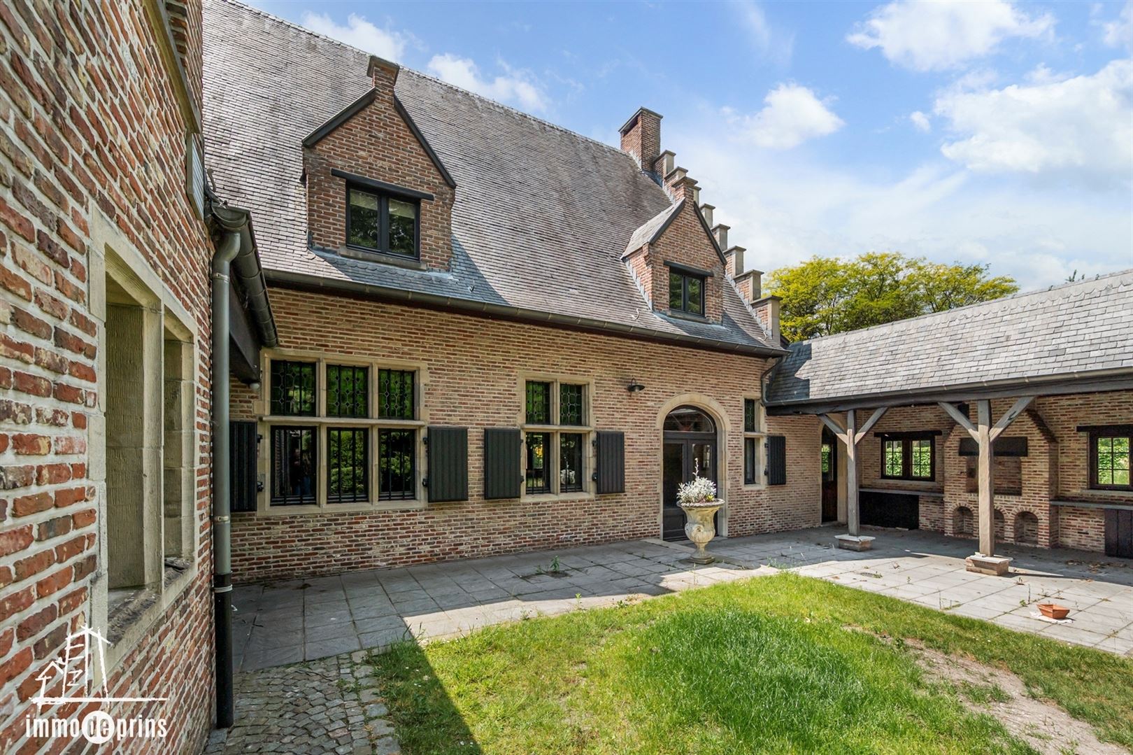 Ruime villa in residentiele wijk - foto 5