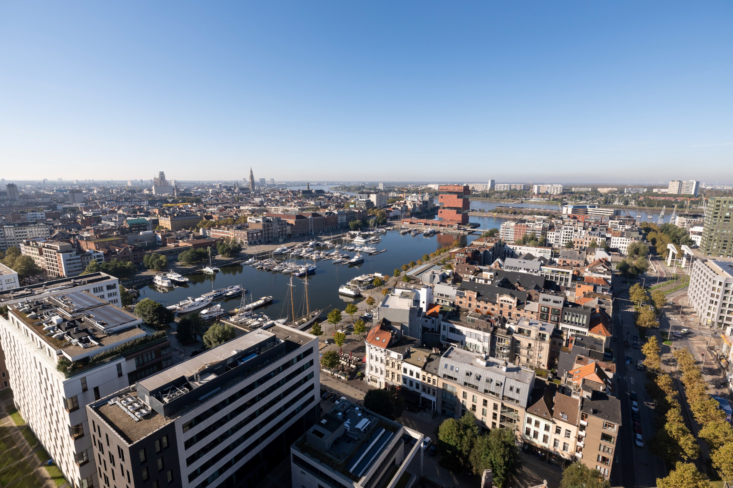 Penthouse met wellness en magnifieke skyline over het gegeerde Eilandje te Antwerpen - foto 5