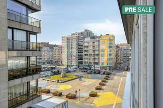 This studio in Heist was completely and tastefully renovated in 2026, so you can immediately enjoy modern living comfort. Located on the third...