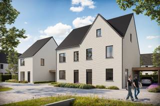 Lot 38: Deze open bebouwing in hedendaagse stijl heeft 3 slaapkamers, een carport, een inrichtbare zolder, een bewoonbare oppervlakte van +/- 166 m² en heeft een perceel van +/- 347 m². De woning is gelegen in de groene rand van Gent. De Dreef biedt niet alleen een mooie mix van bouwstijlen: je leeft er rustig tussen dorp en stad, in een groene enclave die verbonden is met alle voorzieningen. Zo ligt de gezellige buurt op fietsafstand van scholen, winkels en het station. De stijlvolle woningen liggen in een autoluwe straat, maar de wijde wereld (en ook het werk) blijven vlot bereikbaar met de wagen.<br /><br />Interesse of vragen? Meer info op matexi.be/oostakker of contacteer vrijblijvend onze sales consultant op 09 298 11 05<br />