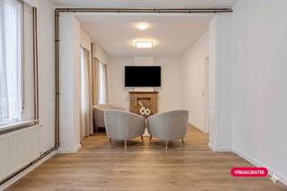 Recent gerenoveerde woning te koop op een perceel van 166 m² met een bewoonbare oppervlakte van 182 m². Deze ruime woning combineert karakter...