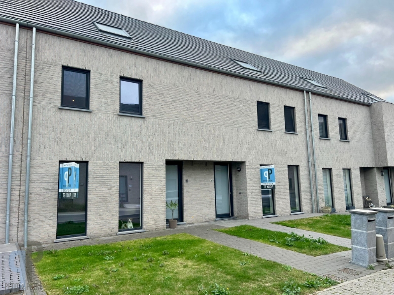 Recente, energiezuinige woning met 4 slaapkamers - foto 2