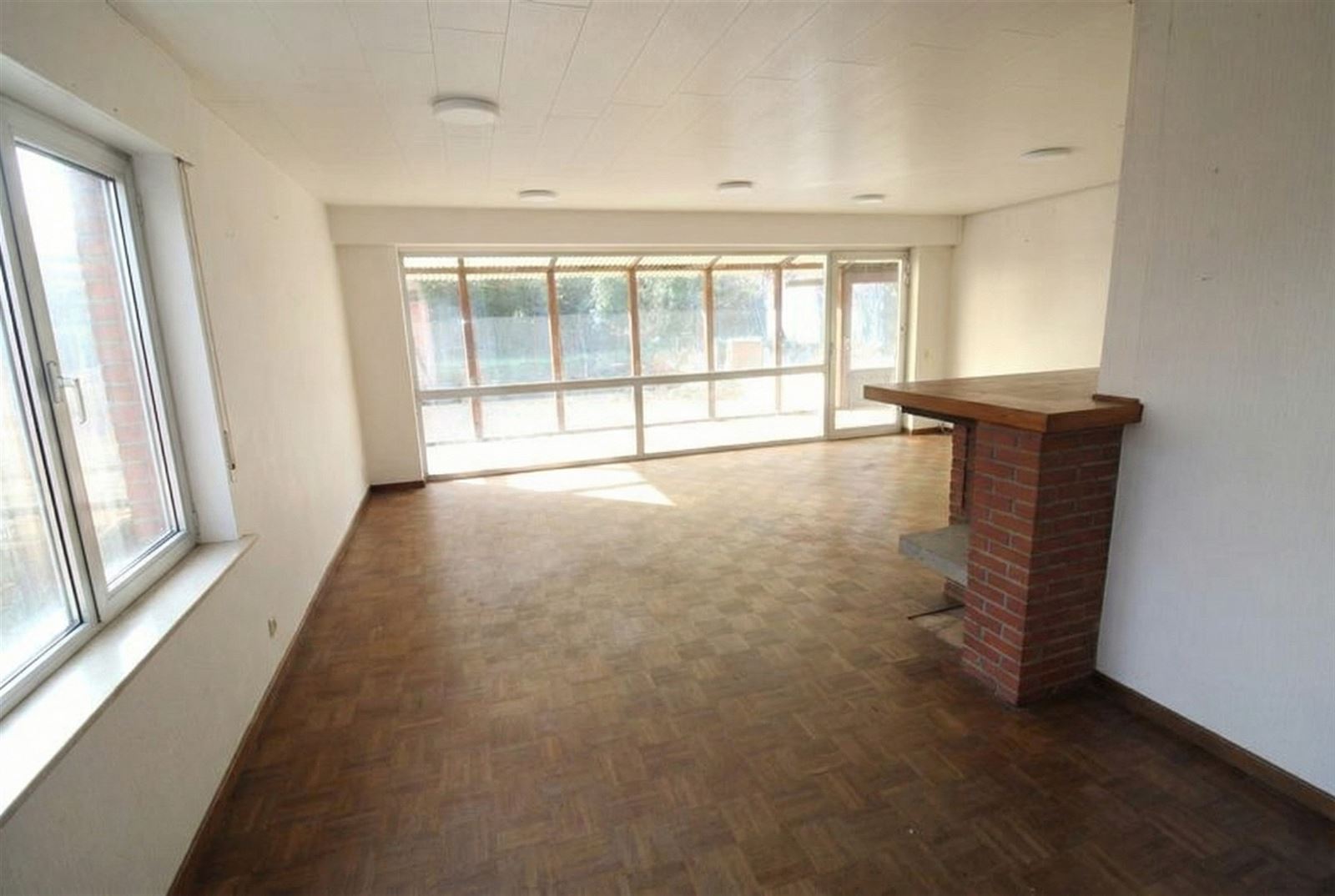 Te renoveren laagbouw op rustige toplocatie - foto 4