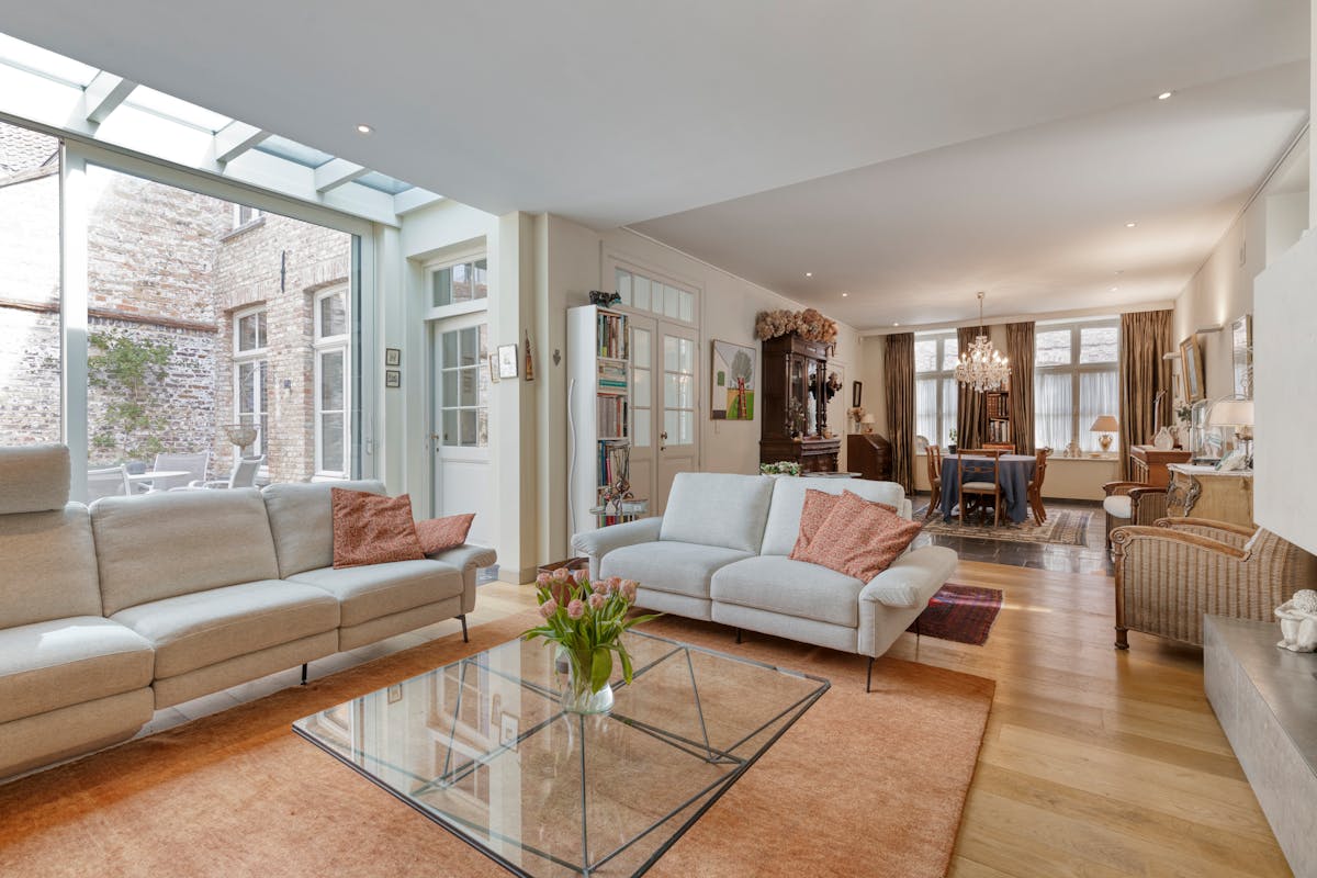 Charming, ready-to-move-in mansion in a prime location in Bruges - photo 4