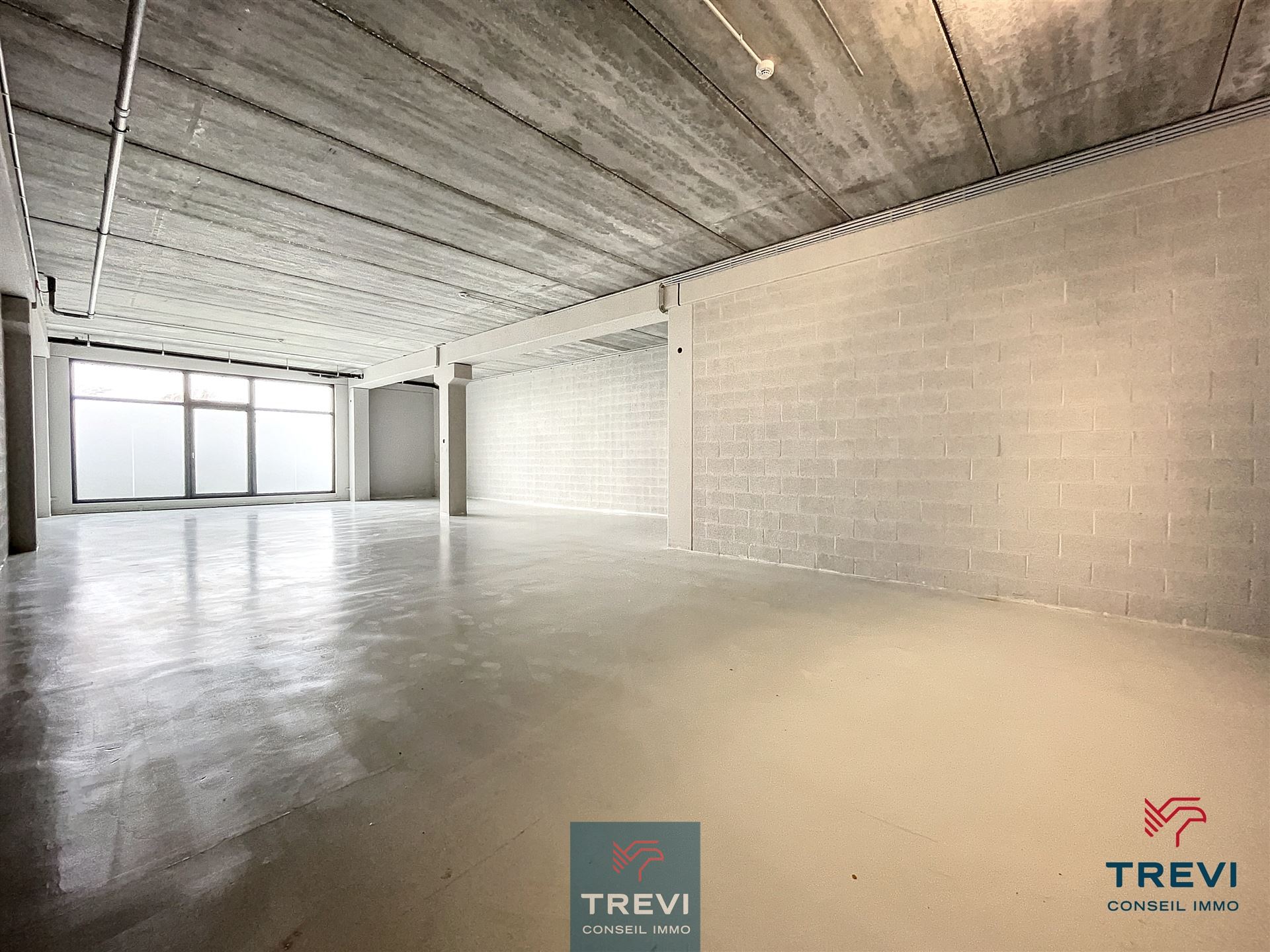 Commercial for rent in Braine-Le-Comte - photo 3