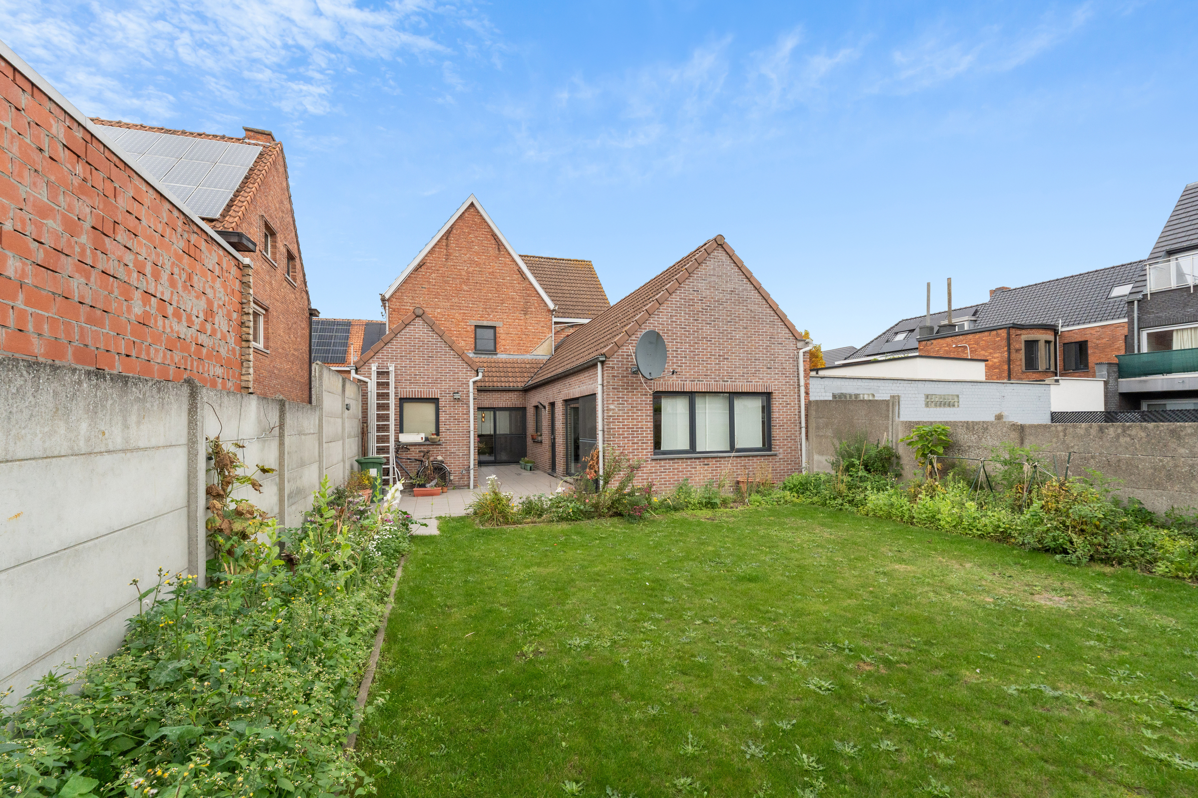 Ruim halfopen huis nabij centrum Zele - foto 5