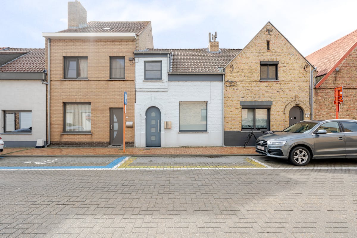 Renovated house with a city center in Nieuwpoort - photo 3